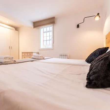 Warm And Inviting, Central Location By Urbanhosting Santander Exterior photo