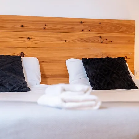 Warm And Inviting, Central Location By Urbanhosting Santander Exterior photo